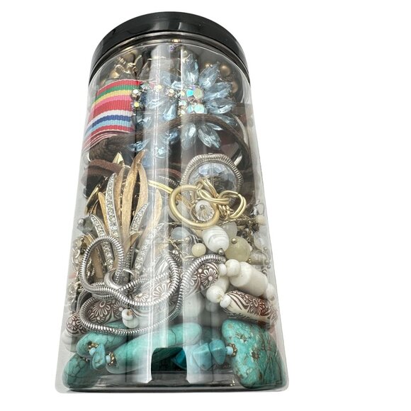 Mystery Jewelry Jar #1050 Wearable Quality Pieces 2lbs Necklace Bracelet Earring - Picture 1 of 4